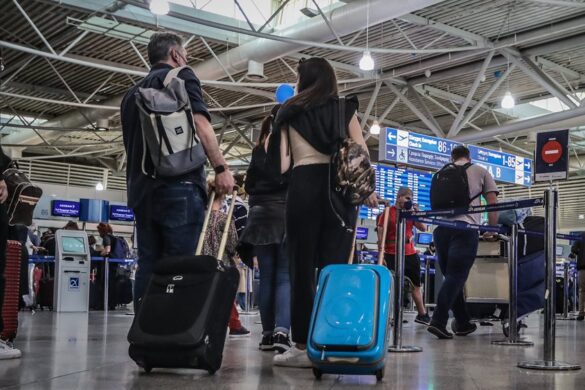 “Απομακρύνεται” η πανδημία, “επέστρεψαν” τα κέρδη στο αεροδρόμιο της Αθήνας