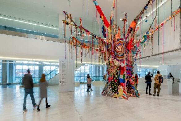 New York Times: Ένας κόμβος για τη σύγχρονη τέχνη δημιουργείται «στη σκιά της Ακρόπολης»