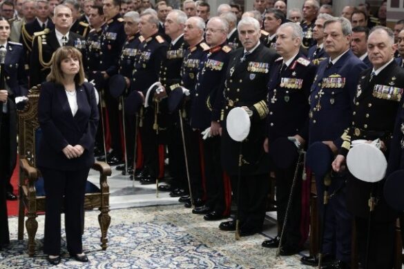 Κατερίνα Σακελλαροπούλου: «Τιμάμε σήμερα τις Ένοπλες Δυνάμεις που εγγυώνται την εθνική μας ανεξαρτησία και την ασφάλεια των συνόρων μας»