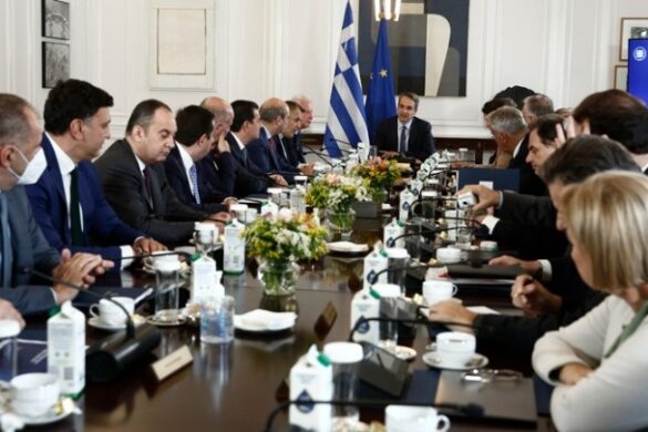 Σε εξέλιξη η συνεδρίαση του υπουργικού συμβουλίου, υπό τον πρωθυπουργό