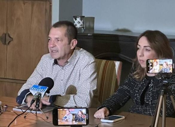 ΣΥ.ΡΙΖ.Α. : Μαζικές αποχωρήσεις στην Αιτωλοακαρνανία – Ποια είναι τα 38 μέλη της Νομαρχιακής που παραιτήθηκαν