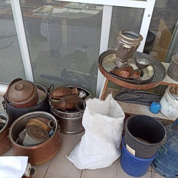 Δυτ. Αχαΐα: Όπλα, ξίφος και 569 κιλά από αντικείμενα και τμήματα από χαλκού- Μία σύλληψη