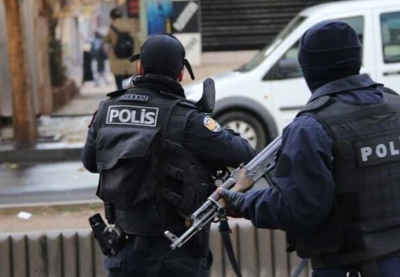 Συνελήφθη ο δήμαρχος του μεγαλύτερου δήμου της περιφέρειας Κωνσταντινούπολης ως μέλος του ΡΚΚ